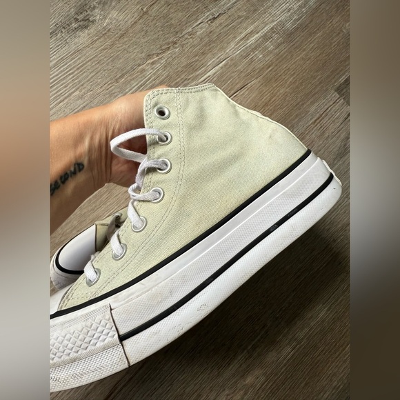 Converse All Star Platform Sneakers High Tops Sage Green White Size 6 Chucks - Picture 10 of 16